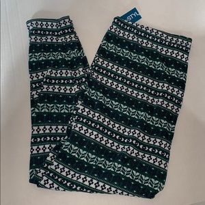 SALE!! Nordic style leggings NWT